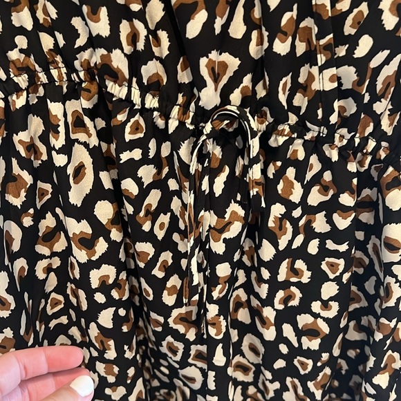 Cheetah Romper - Picture 6 of 6